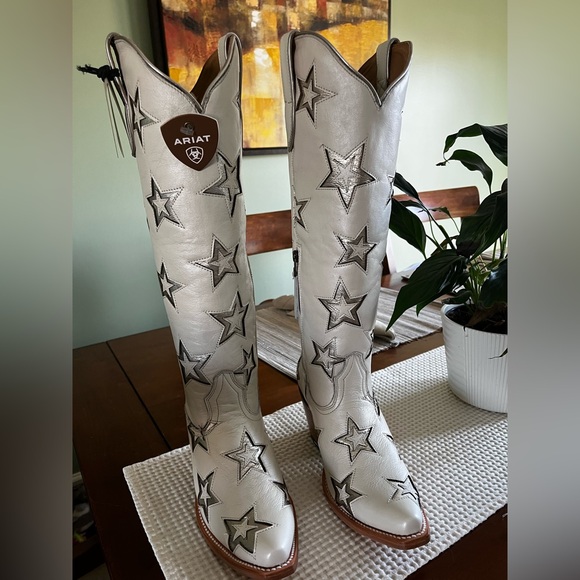 NWT Originally $350 Ariat Casanova Star X Toe Western Boot in Pearl Size 7 - Picture 3 of 13